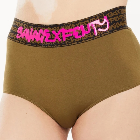 Forever Savage 2-PC  Set - Picture 5 of 8